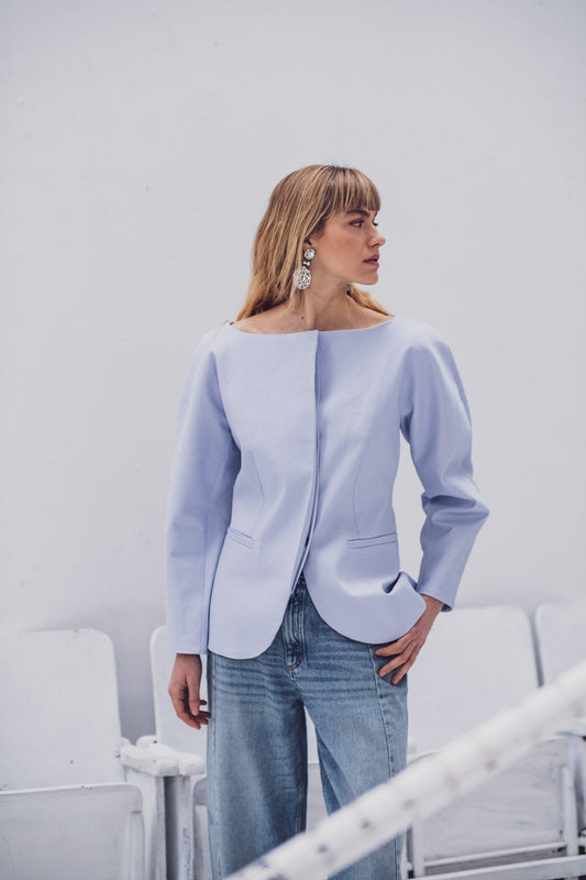 Learn how to sew Jacoba's concealed button placket